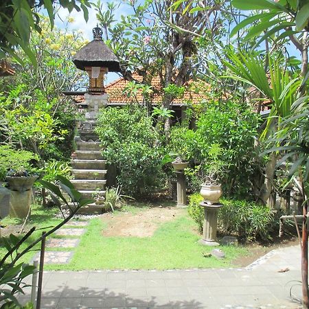 Mona Homestay Sanur  Luaran gambar
